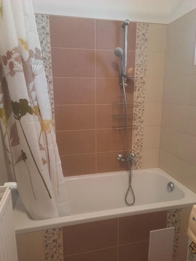 Livia Apartman Hévíz Екстериор снимка